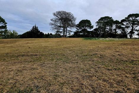 Photo of property in 683 Ridge Road, Riverhead, 0793