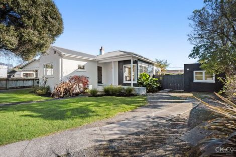Photo of property in 20 Hinemoa Street, Waiwhetu, Lower Hutt, 5010