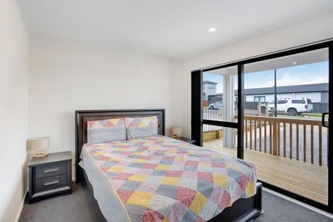 Photo of property in 8b Karihi Road, Karaka, Papakura, 2113