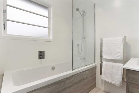 Photo of property in 1/19 Wolsley Avenue, Milford, Auckland, 0620