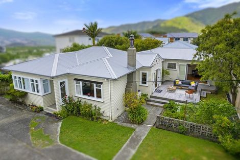 Photo of property in 5 Meadows Avenue, Waiwhetu, Lower Hutt, 5010