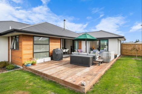 Photo of property in 17 Suffolk Drive, Kirwee, 7571