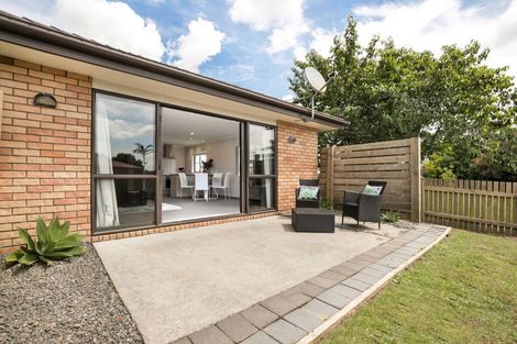 Photo of property in 12 Wairua Place, Pukekohe, 2120