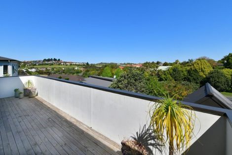 Photo of property in 2 Astrolabe Place, Gulf Harbour, Whangaparaoa, 0930