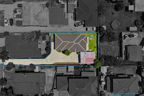 Photo of property in 25a Mcinnes Road, Weymouth, Auckland, 2103