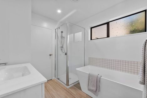 Photo of property in 6 Pembridge Lane, Westmorland, Christchurch, 8025