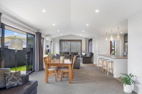 Photo of property in 39 Huntaway Close, Stoke, Nelson, 7011