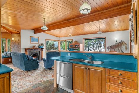 Photo of property in 11 Cheviot Street, Mangawhai Heads, Mangawhai, 0505