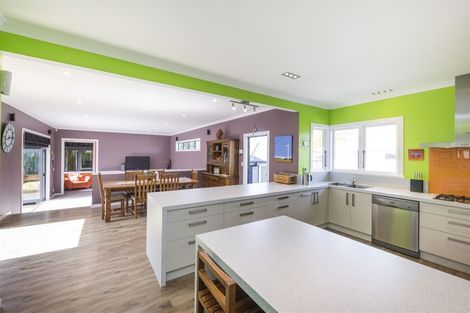 Photo of property in 107 Fitzroy Street, Terrace End, Palmerston North, 4410