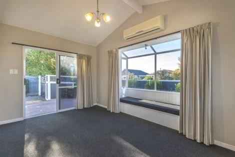 Photo of property in 54 Oriana Crescent, Hornby, Christchurch, 8042