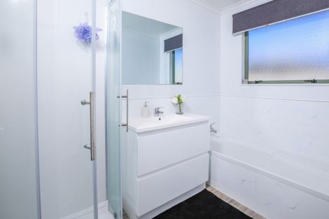 Photo of property in 13 Myrlene Place, Nawton, Hamilton, 3200