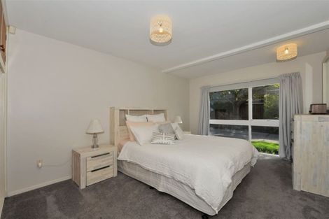 Photo of property in 1/10 Jamell Place, Avonhead, Christchurch, 8042
