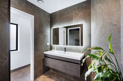 Photo of property in 254 Riverbend Road, Meeanee, Napier, 4110