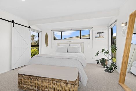 Photo of property in 37 Harbour View Road, Point Wells, Warkworth, 0986