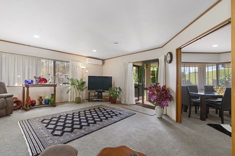 Photo of property in 2 Forest Place, Lynmore, Rotorua, 3010