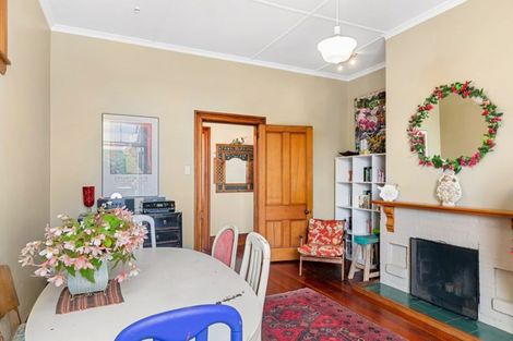 Photo of property in 7 Aorangi Terrace, Thorndon, Wellington, 6011