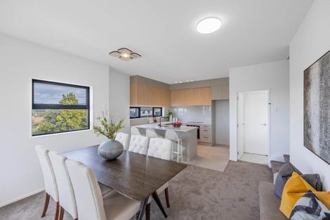 Photo of property in 3/43a Waimumu Road, Massey, Auckland, 0614