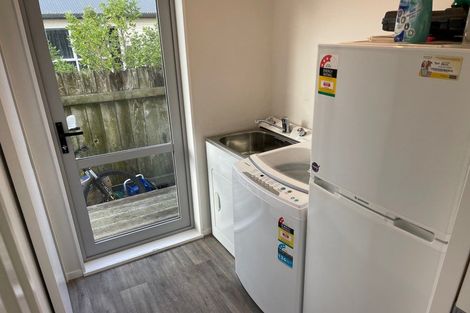 Photo of property in 992a Tremaine Avenue, Roslyn, Palmerston North, 4414