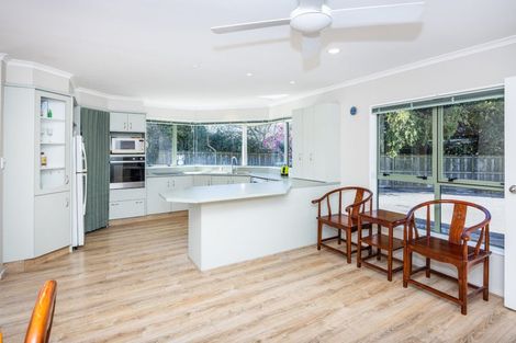 Photo of property in 14 Halcione Close, Flagstaff, Hamilton, 3210