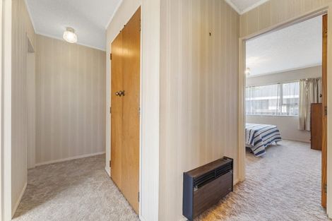 Photo of property in 1/99 Vogel Street, Roslyn, Palmerston North, 4414