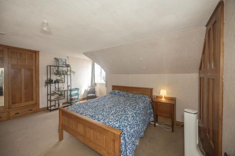 Photo of property in 76 Wharfe Street, South Hill, Oamaru, 9400