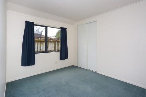 Photo of property in 11 Liddesdale Place, Papakura, 2110