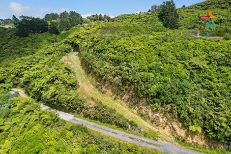 Photo of property in 107 Sweetacres Drive, Belmont, Lower Hutt, 5010