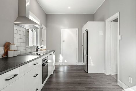 Photo of property in 41 Oxford Street, South Dunedin, Dunedin, 9012