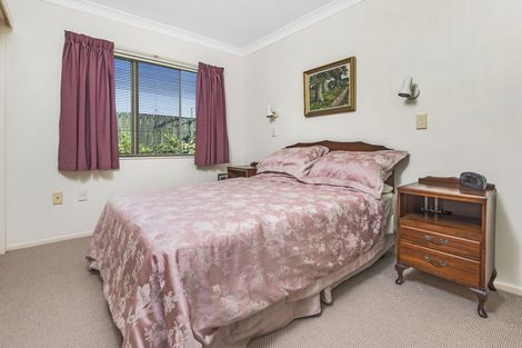 Photo of property in 10a Gills Avenue, Papakura, 2110