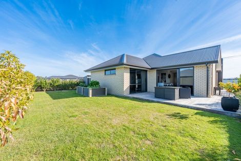 Photo of property in 56 Eriksen Road, Te Awa, Napier, 4110