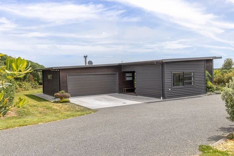 Photo of property in 7 Quail Way, Waitarere, Levin, 5510