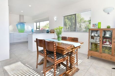 Photo of property in 1026 Whangaparaoa Road, Tindalls Beach, Whangaparaoa, 0930