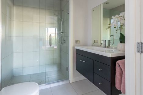 Photo of property in 4 Mcivor Lane, Lake Hayes, Queenstown, 9304