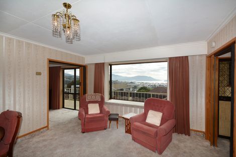 Photo of property in 32 Bangor Terrace, Kew, Dunedin, 9012