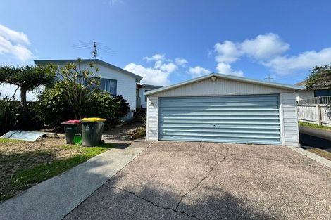 Photo of property in 47 Aspiring Avenue, Clover Park, Auckland, 2019