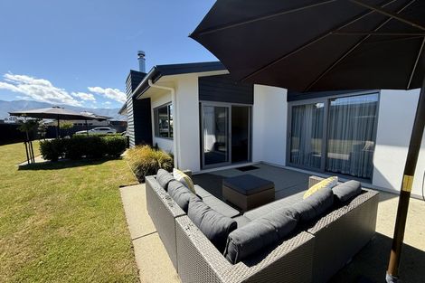 Photo of property in 51 Little Maude Drive, Lake Hawea, 9382