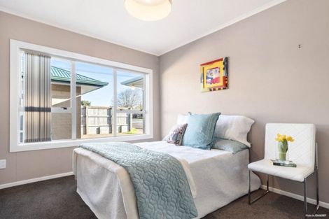 Photo of property in 74 Wellington Street, Pukekohe, 2120