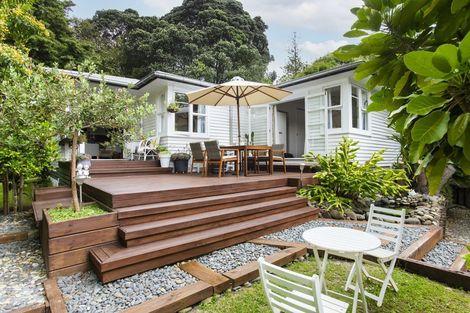 Photo of property in 72 Endcliffe Road, Kaiti, Gisborne, 4010
