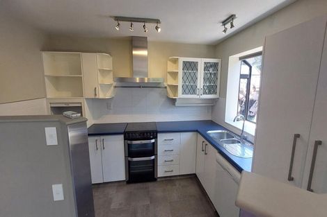 Photo of property in 20 Van Asch Street, Sumner, Christchurch, 8081