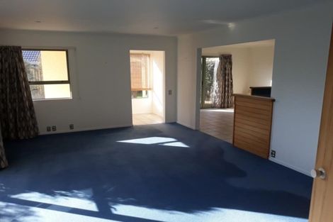 Photo of property in 59 Laing Crescent, Heathcote Valley, Christchurch, 8022