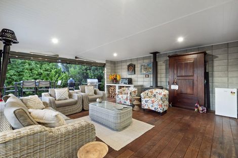 Photo of property in 14 Awatiro Drive, Kaukapakapa, 0871
