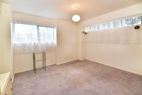 Photo of property in 1295 Whangaparaoa Road, Army Bay, Whangaparaoa, 0930
