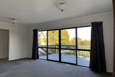 Photo of property in 78 West Harbour Drive, West Harbour, Auckland, 0618