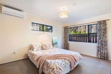 Photo of property in 6 Malfroy Lane, Raumati Beach, Paraparaumu, 5032