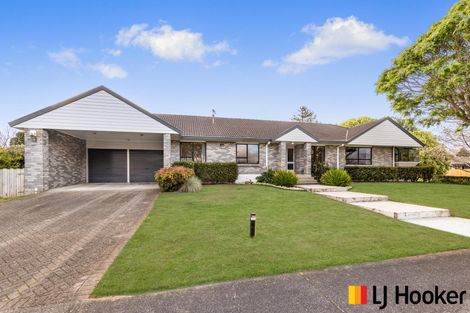 Photo of property in 168 Walter Strevens Drive, Conifer Grove, Takanini, 2112