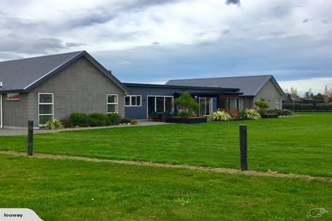 Photo of property in 10 Landsborough Drive, Darfield, 7571