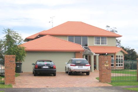 Photo of property in 18 Fernwater Place, Flagstaff, Hamilton, 3210