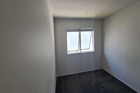 Photo of property in 80c Market Place, Papamoa Beach, Papamoa, 3118