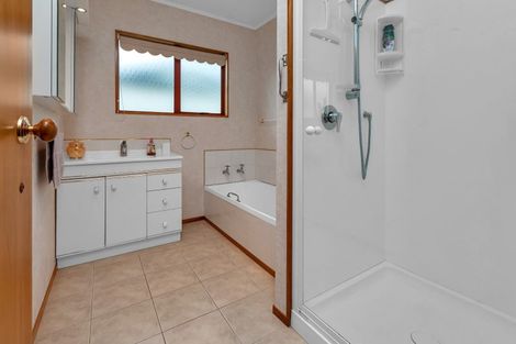 Photo of property in 1/58 Mill Road, Kensington, Whangarei, 0112