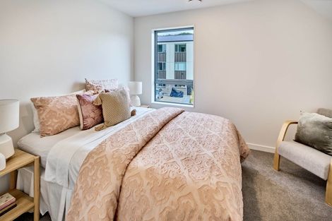 Photo of property in 11 Ara Paiwhenua, Tawa, Wellington, 5028